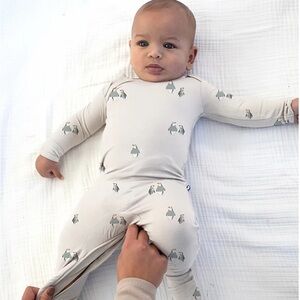 Gunamuna convertible bamboo pjs with penguin print